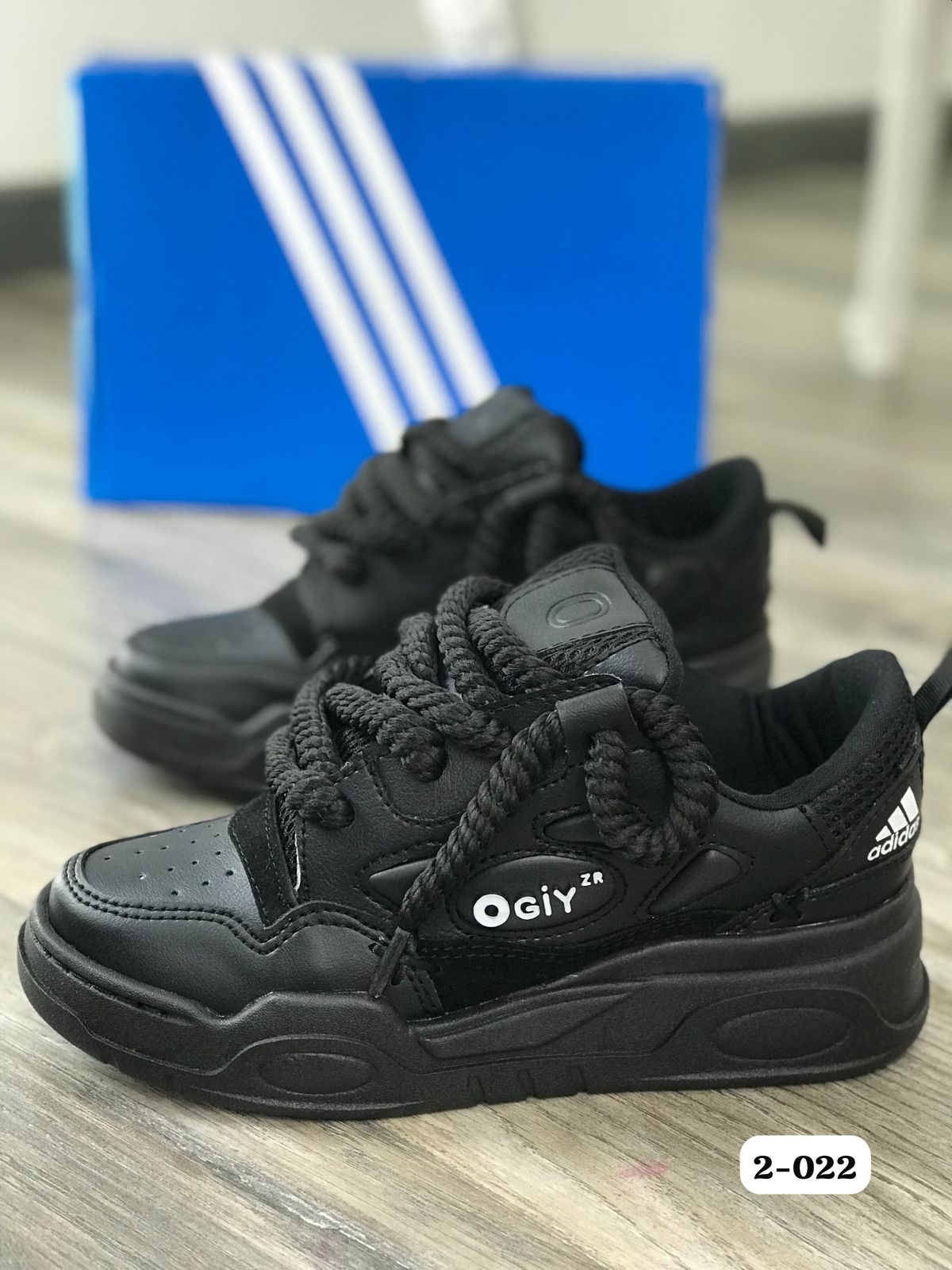 Tenis Adidas Ogiy Unisex Cosidos